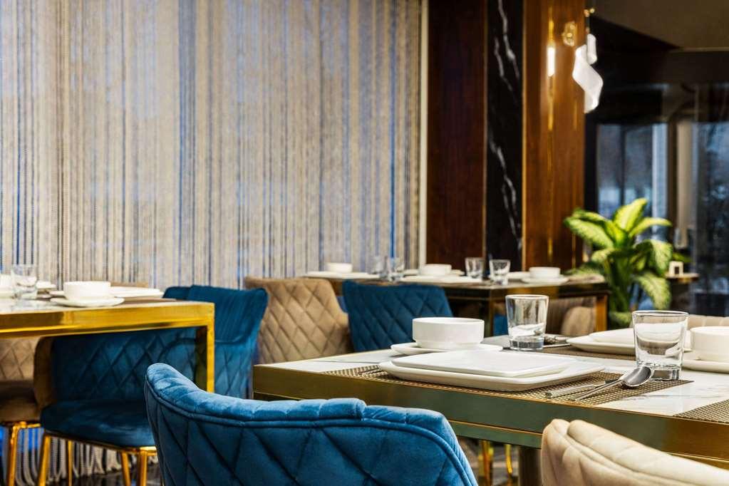 Operla Airport Hotels, Tm Istanbul Restaurant photo